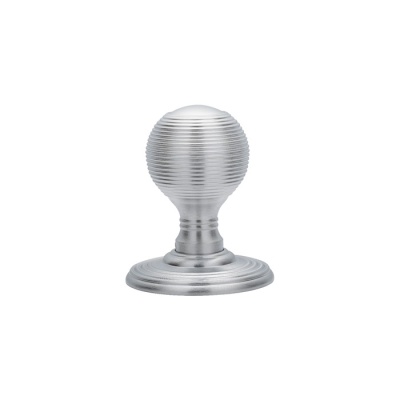 Delamain Reeded Door Knob