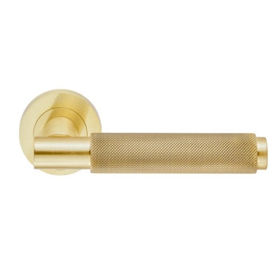 Varese Lever Door Handle on Round Rose