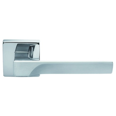 Flash Lever Door Handle on Square Rose