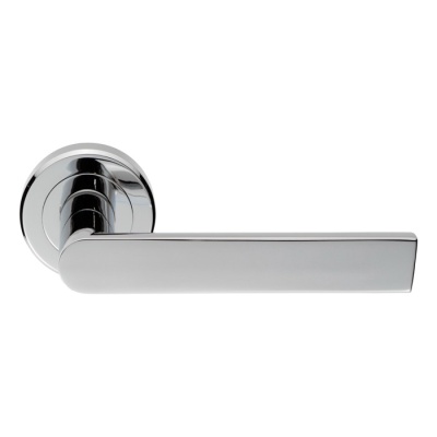 Edge Lever Door Handle on Round Rose